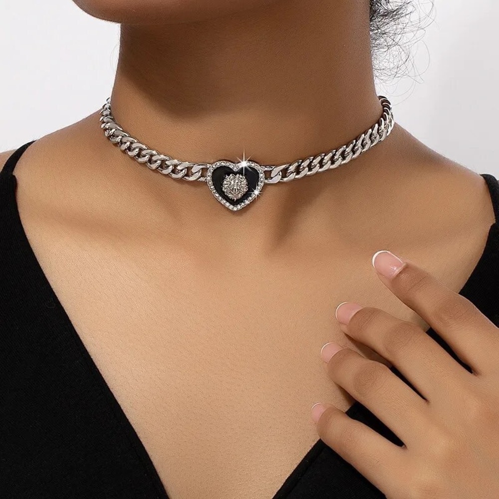 Women’s Jewelry